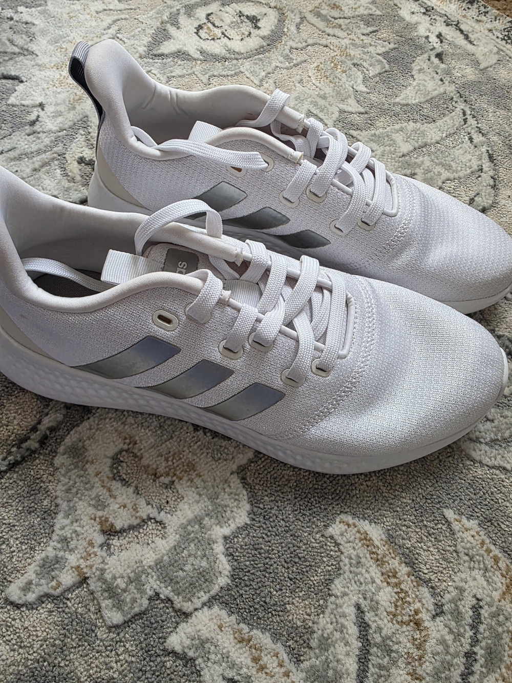 Adidas Womens Cloudfoam Size 10